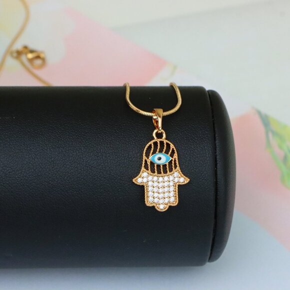 "Rose Gold Hamsa Hand Pendant with Evil Eye and Crystal Accents, XPPT1609 - Picture 12 of 13